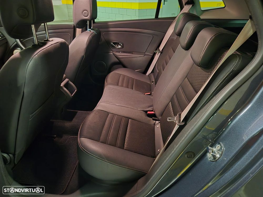 Renault Mégane Sport Tourer 1.5 dCi Bose Edition - 27