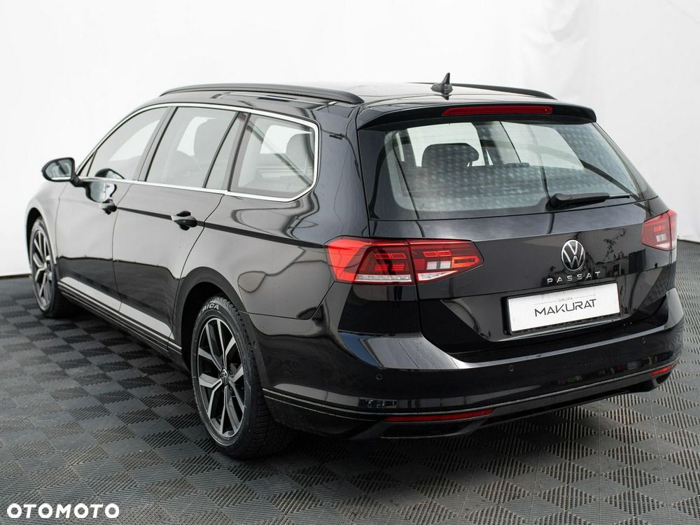 Volkswagen Passat - 5