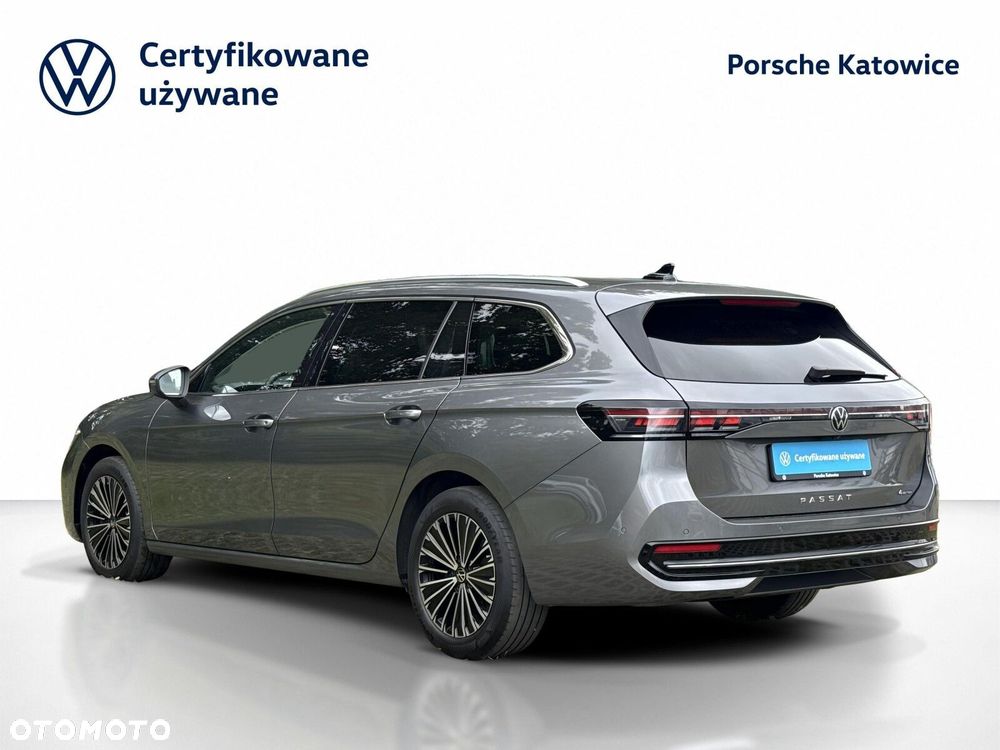 Volkswagen Passat Variant 2024 photo 3