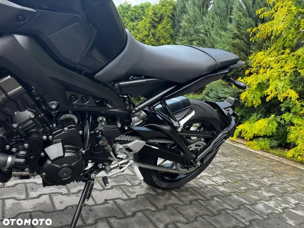 Yamaha MT - 12