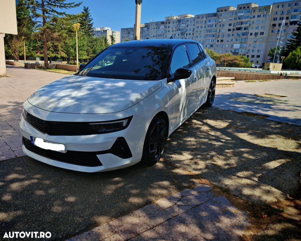 Opel Astra 1.2 Turbo Start/Stop - 2