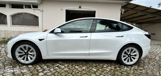 Tesla Model 3 Long Range AWD Dual Motor - 1