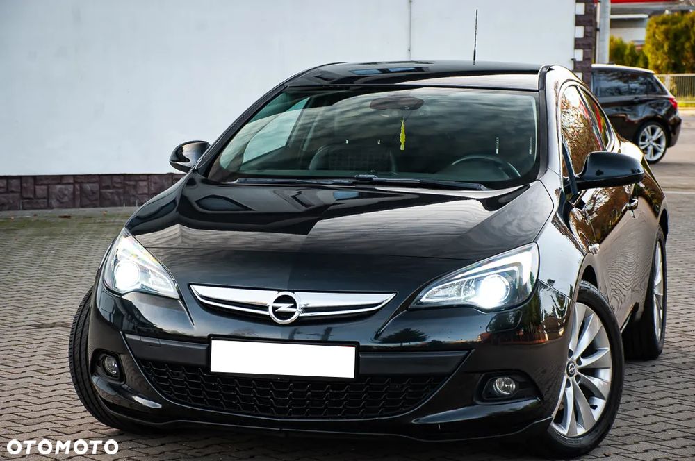Opel Astra IV GTC 1.4 T Sport EU6 - 6