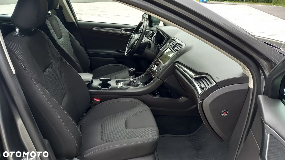 Ford Mondeo 1.5 EcoBoost Titanium - 9