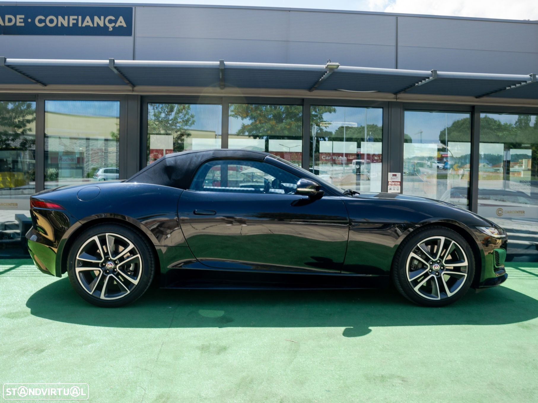 Jaguar F-Type 2.0 i4 R-Dynamic Black - 2