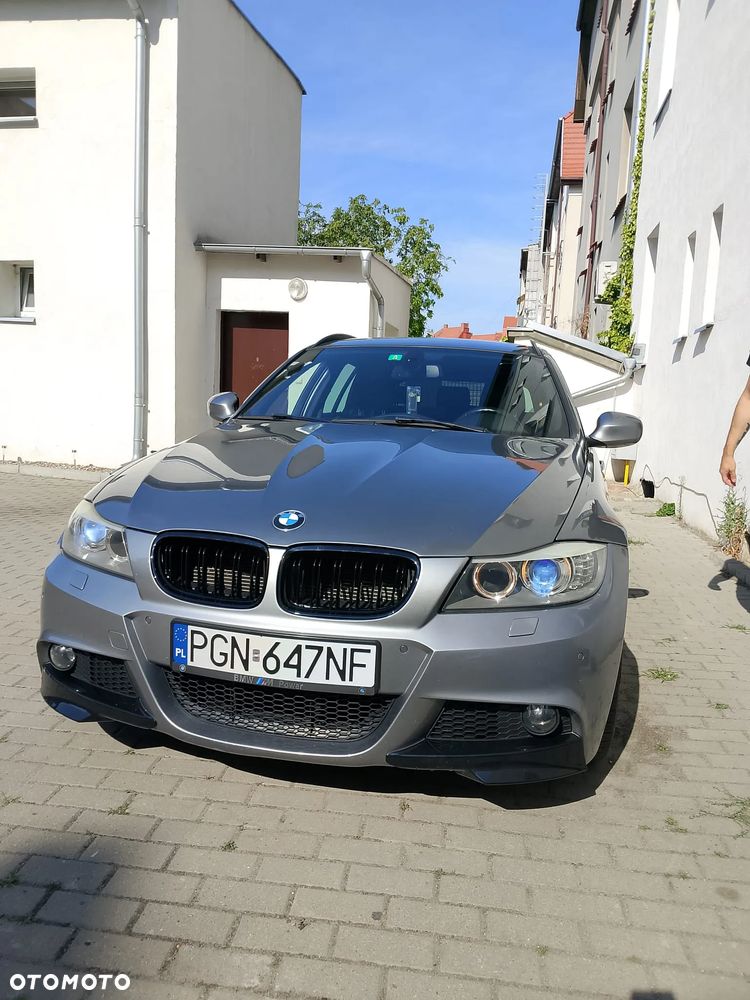 BMW Seria 3 325i xDrive - 4