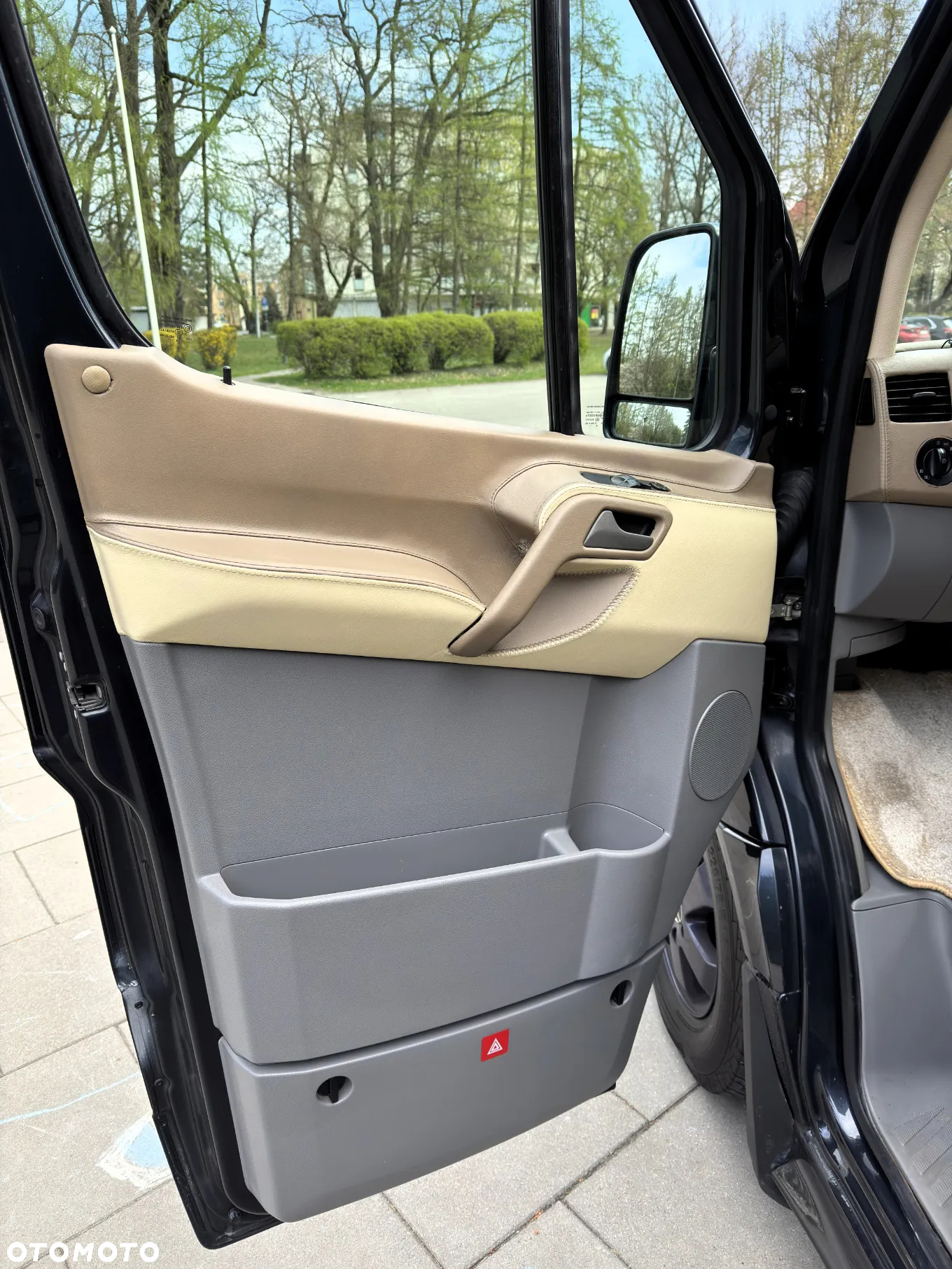 Mercedes-Benz Sprinter - 17
