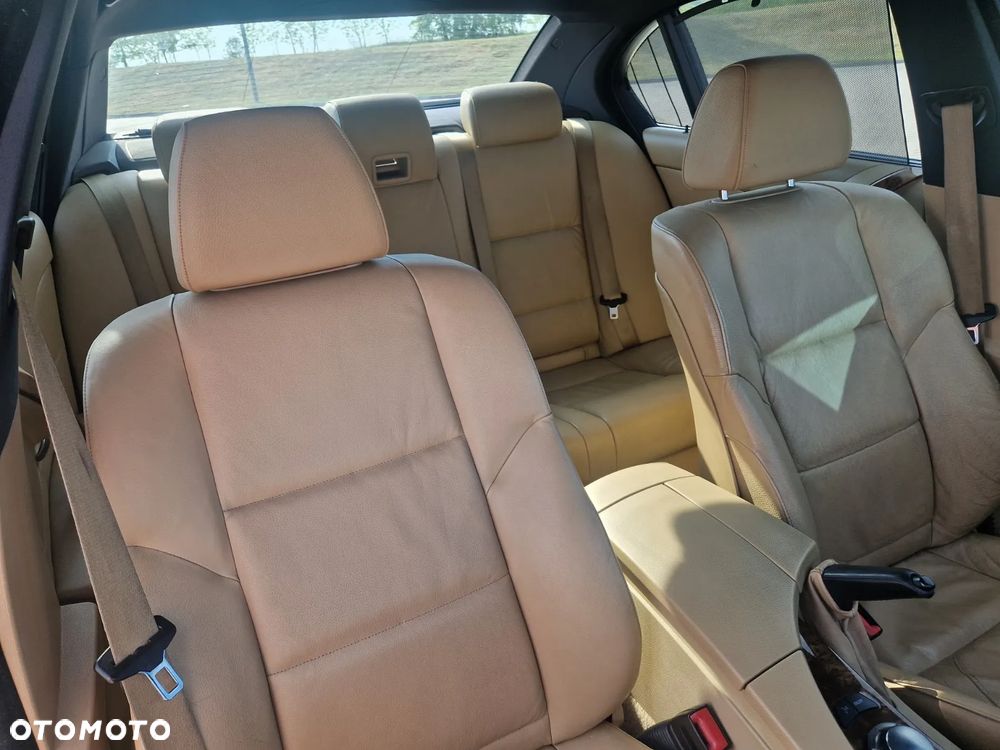BMW Seria 5 - 18