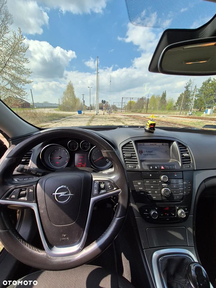 Opel Insignia 1.8 - 13