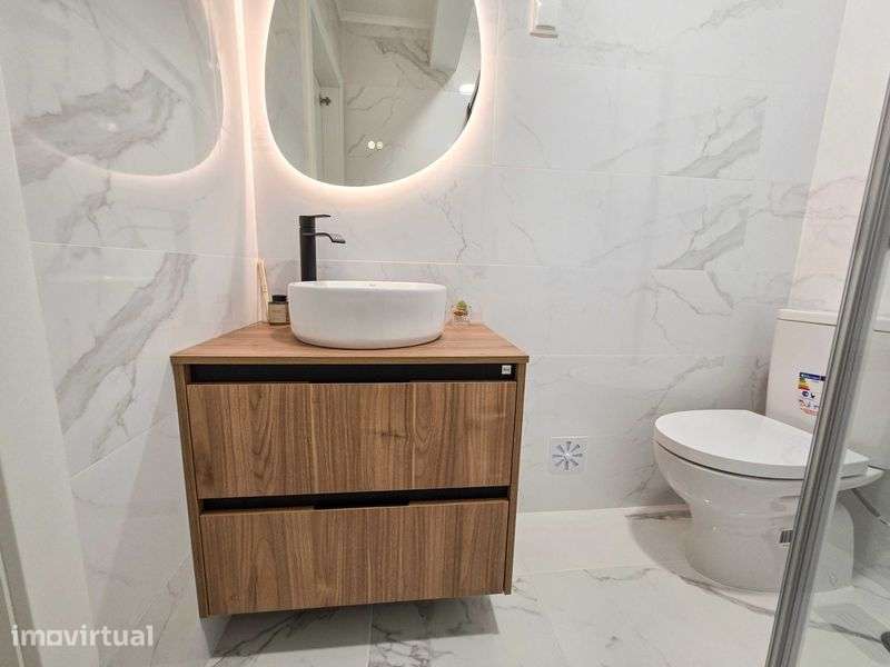 T3 Totalmente Remodelado no Centro do Pinhal Novo – 136,6m² - Grande imagem: 4/12