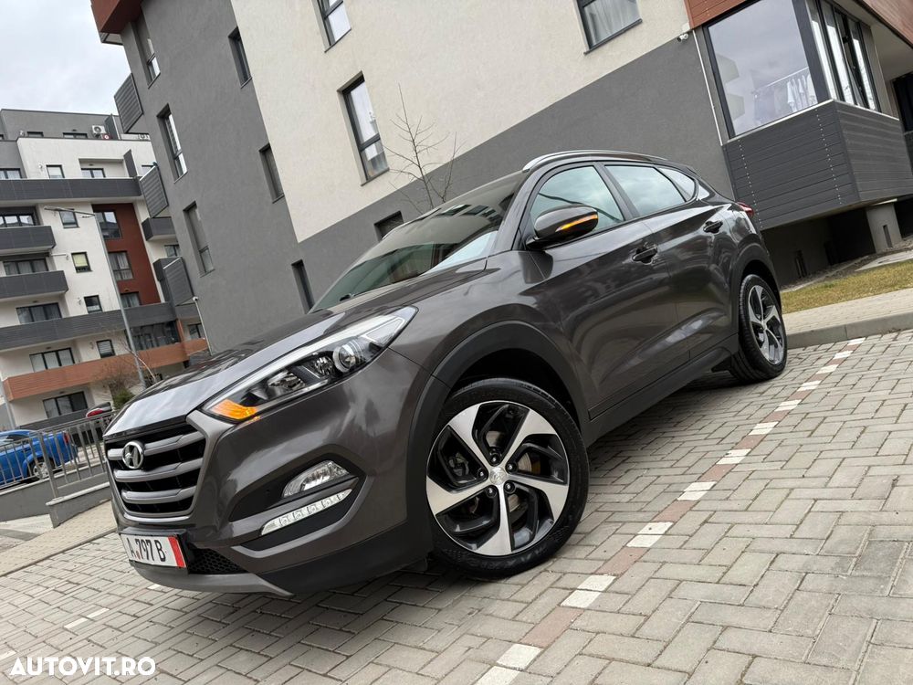 Hyundai Tucson 2.0 CRDI 4WD Automatik Style - 3