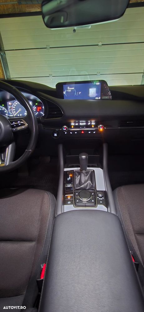 Mazda 3 G150 AT MHEV Plus - 5