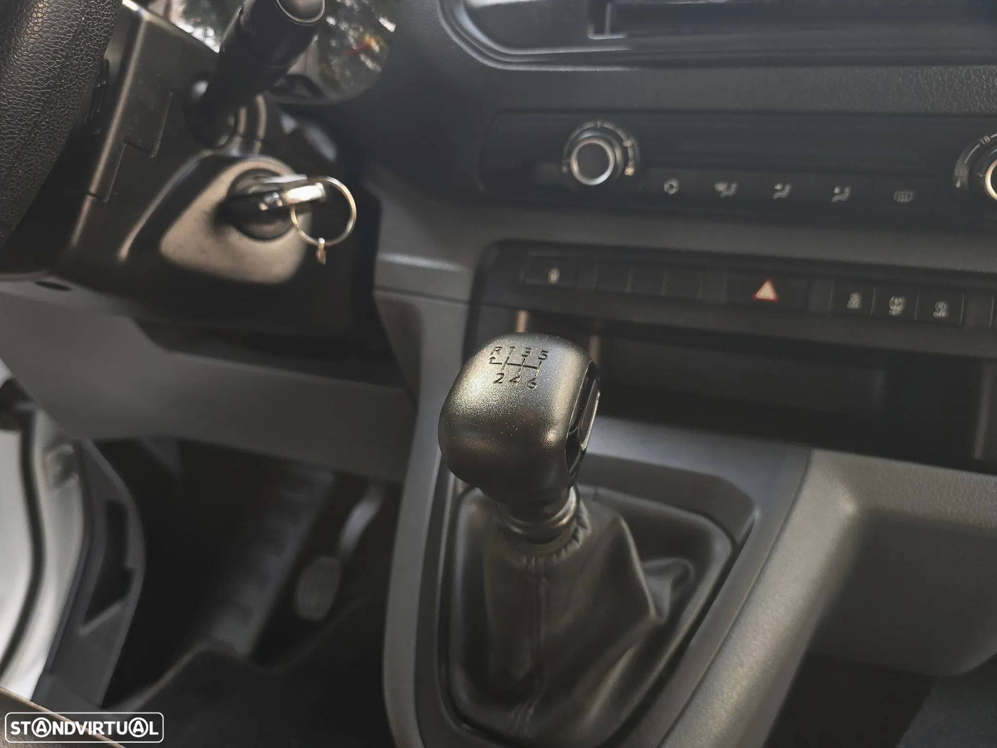 Citroën Jumpy Spacetourer 9 lugares - 15