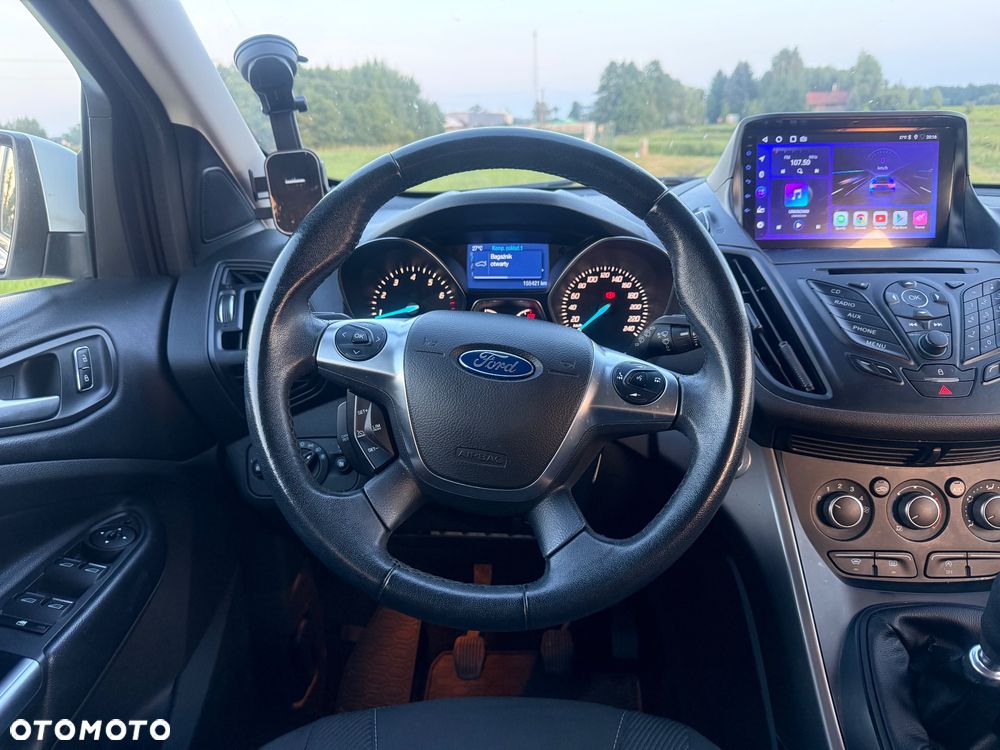 Ford Kuga - 11