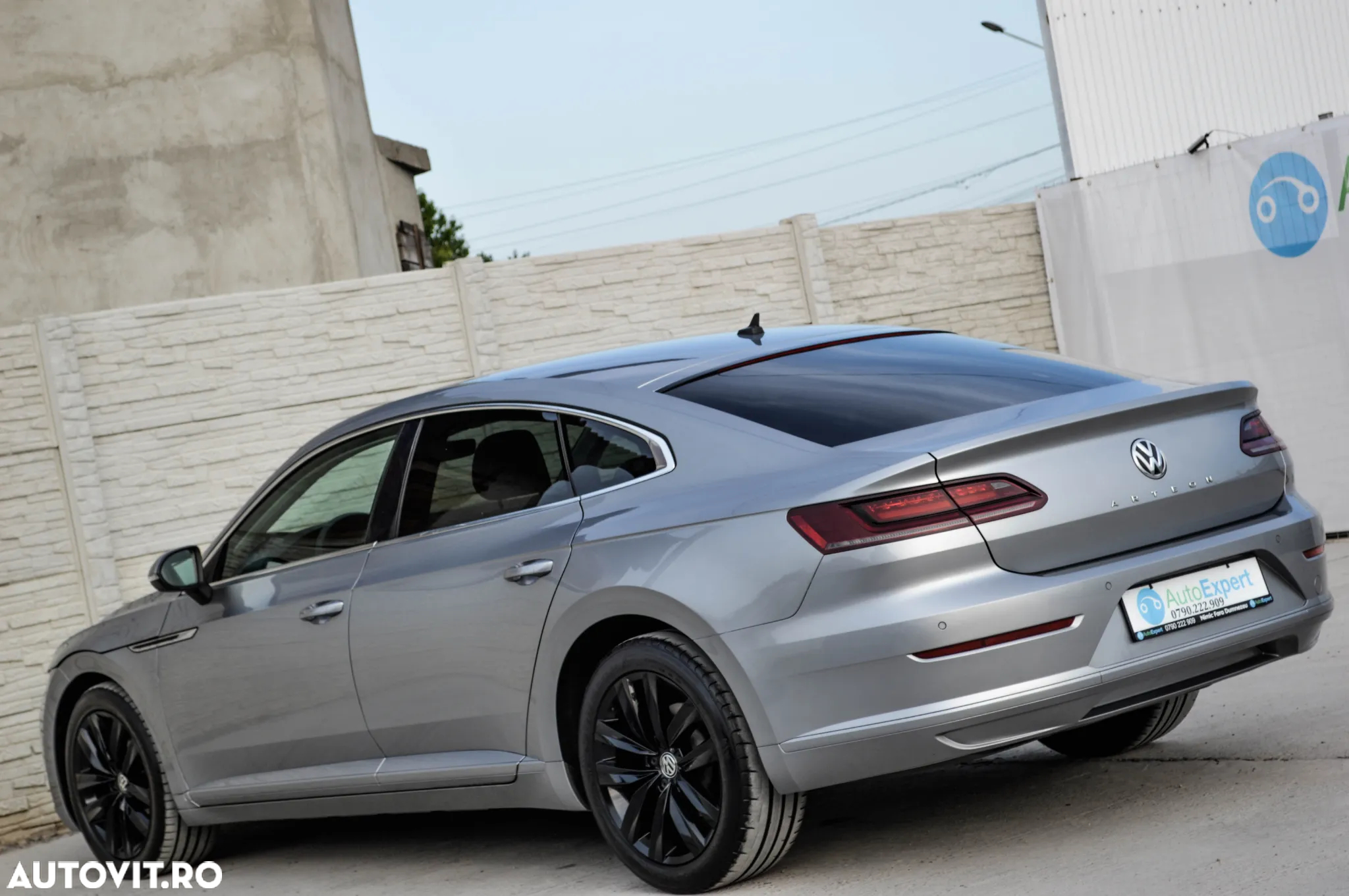 Volkswagen ARTEON 2.0 TDI DSG Elegance - 4