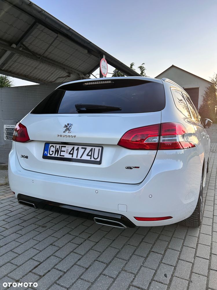 Peugeot 308 BlueHDi FAP 180 EAT8 Stop & Start GT - 15