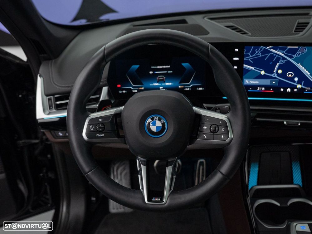 BMW iX1 xDrive30 Pack Desportivo M Pro - 20