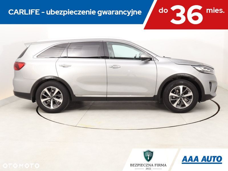 Kia Sorento - 8