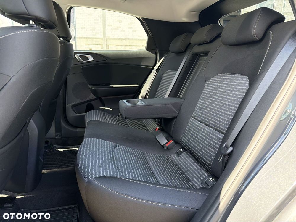 Kia XCeed 1.6 T-GDI M DCT - 22
