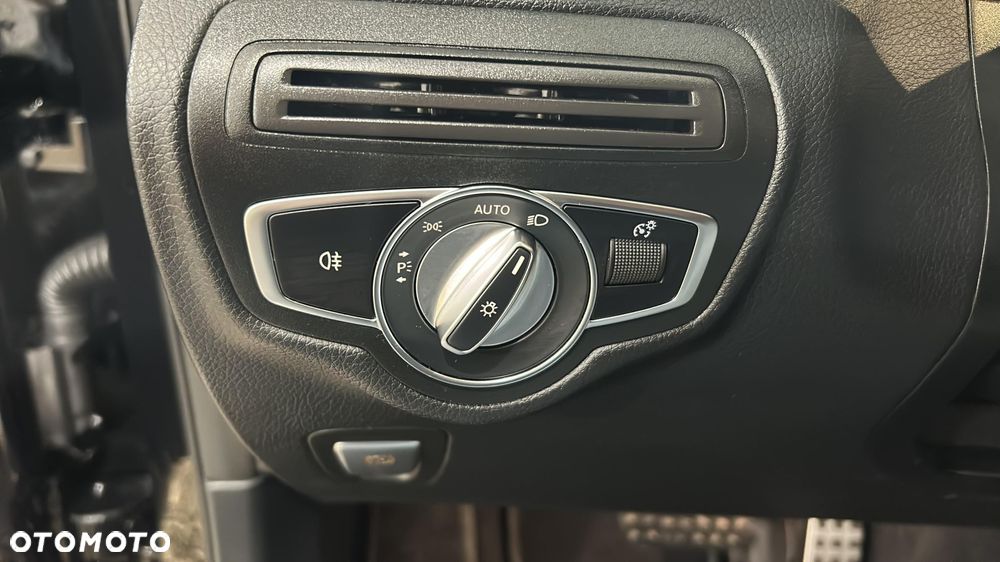 Mercedes-Benz GLC 400 d 4Matic 9G-TRONIC - 27