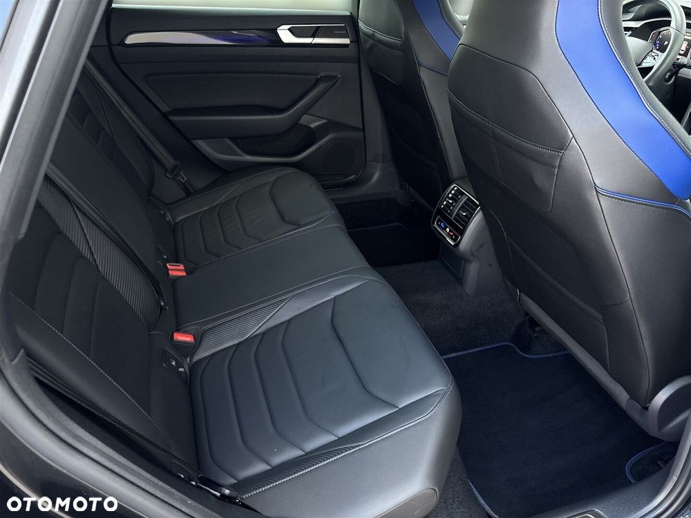 Volkswagen Arteon 2.0 TSI 4Motion R DSG - 9