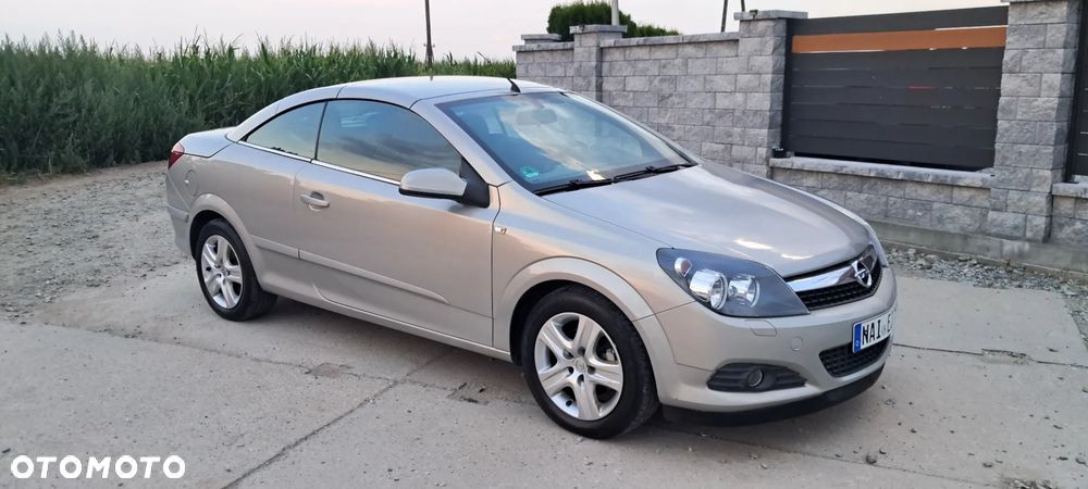 Opel Astra 1.6 Cosmo - 18