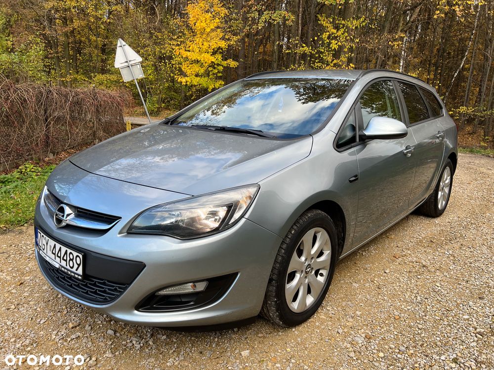 Opel Astra IV 1.6 CDTI Sport - 1