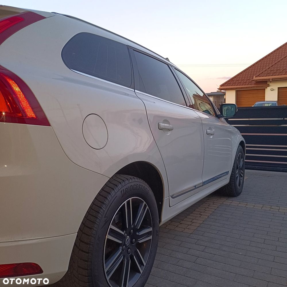 Volvo XC 60 D3 Drive-E Summum - 7