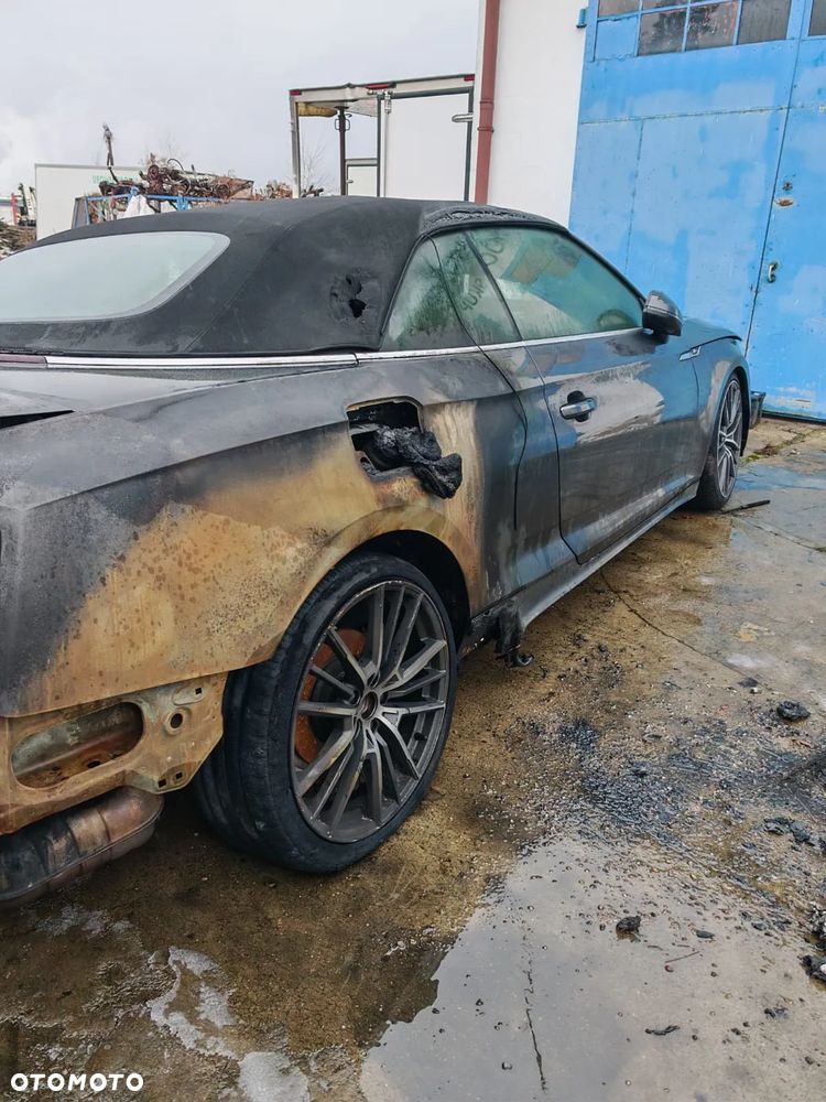 Audi A5 Cabrio 40 TFSI quattro S tronic advanced - 1
