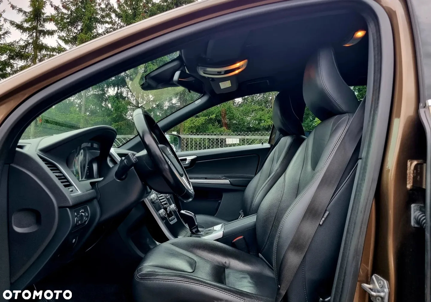 Volvo XC 60 D3 Geartronic Momentum - 9