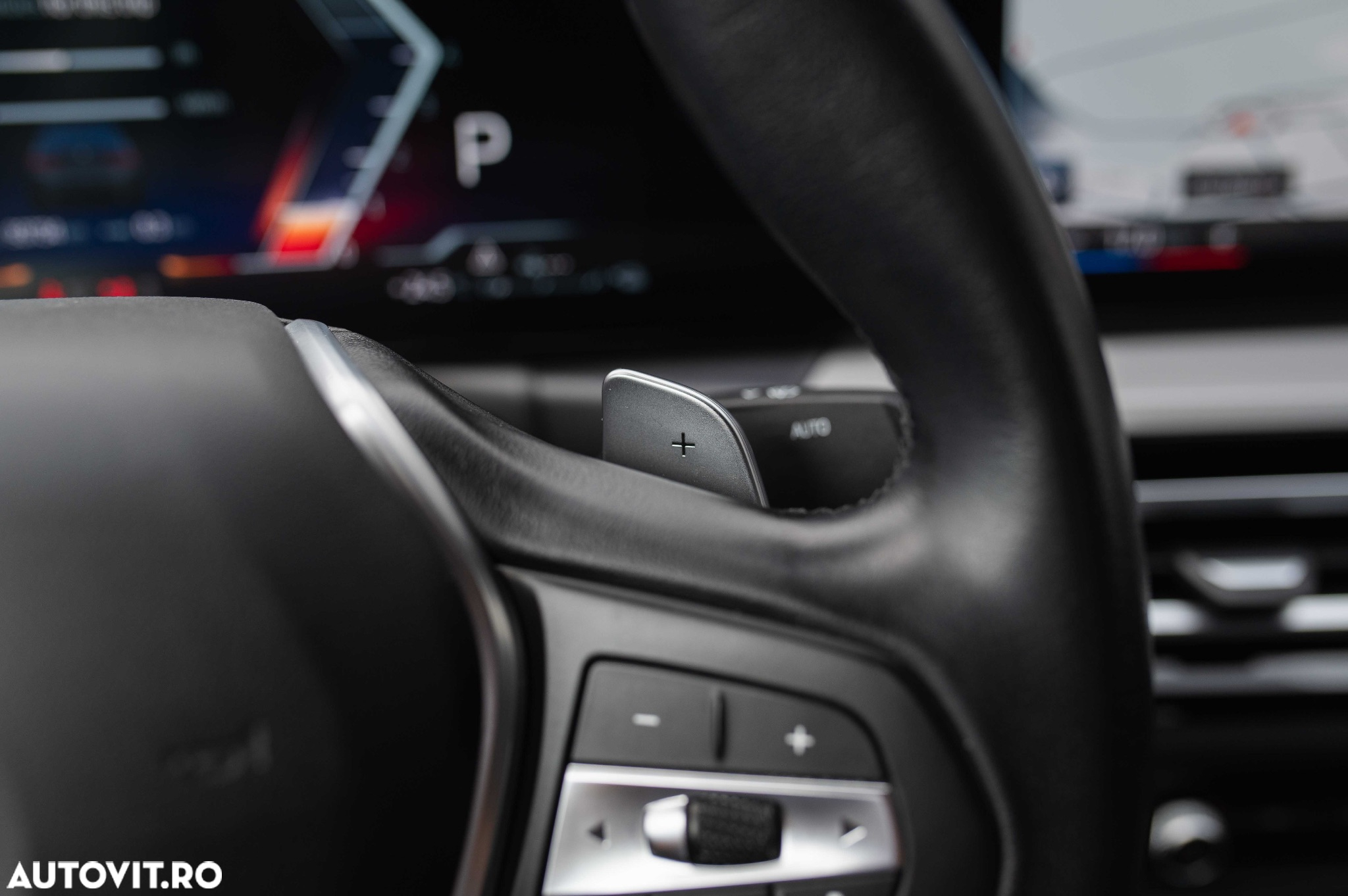 BMW Seria 3 320e AT PHEV - 36