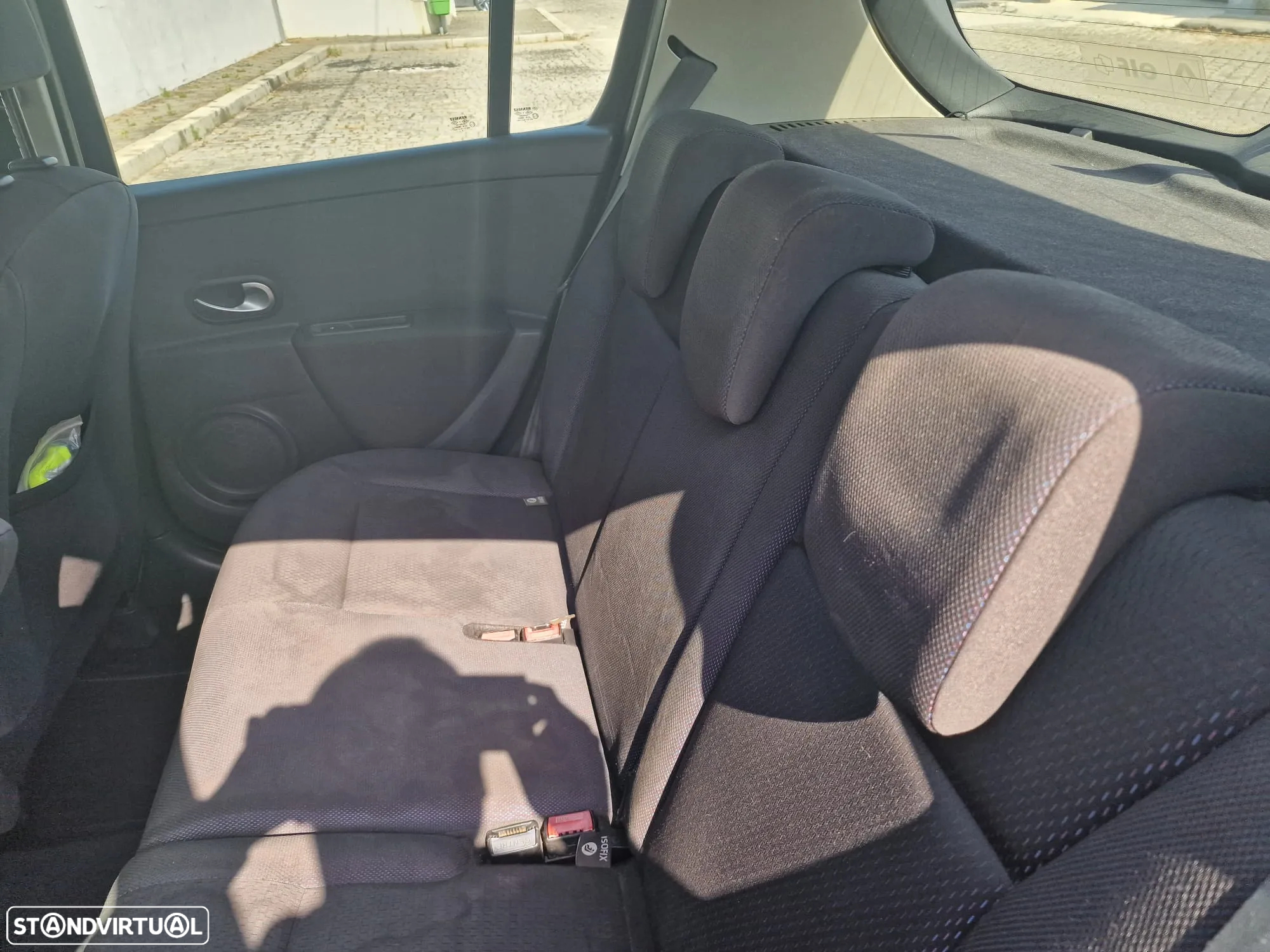 Renault Clio 1.2 16V Dynamique - 23