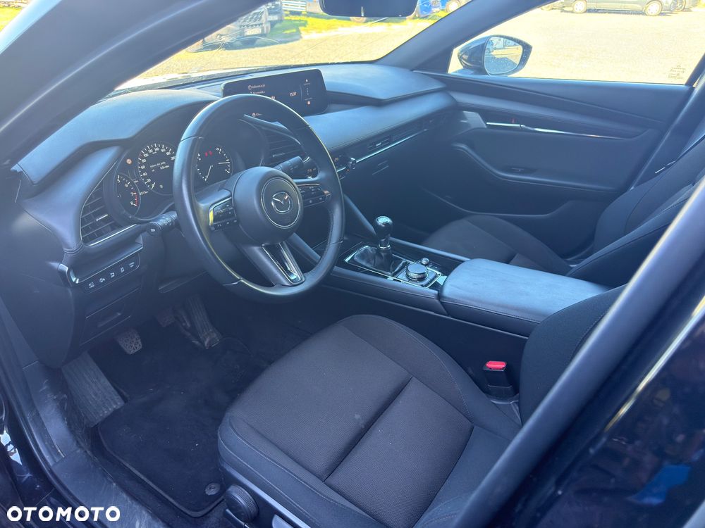 Mazda 3 - 16