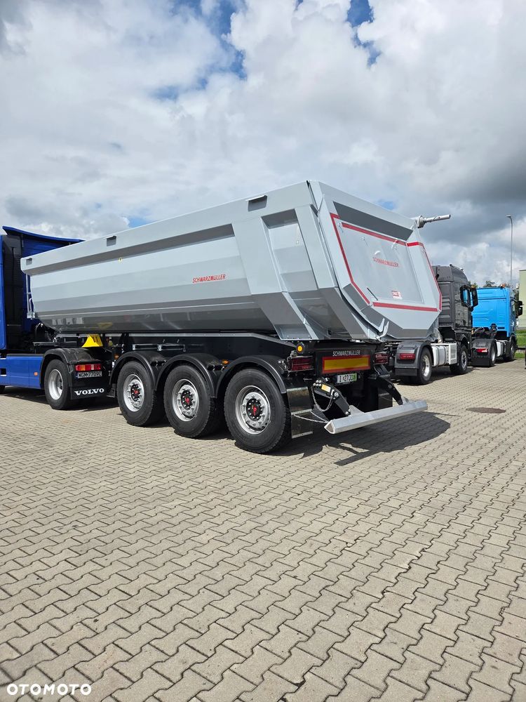 Schwarzmuller Hardox 28m3 - 1