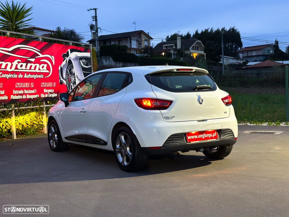 Renault Clio 1.5 dCi Confort - 6