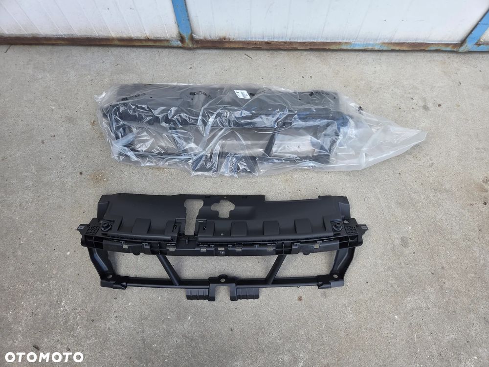 Wzmocnienie górne pas przedni Peugeot 308 T9 LIFT  9817230777   NOWE - 1