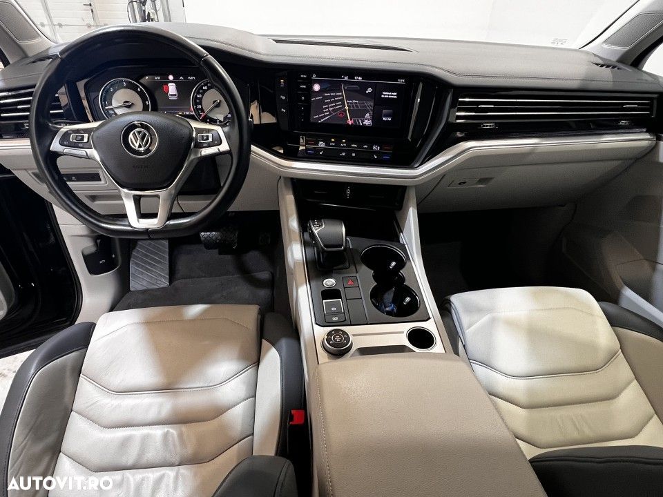 Volkswagen Touareg - 5