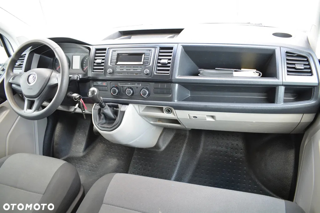 Volkswagen TRANSPORTER T6 DOKA - 25