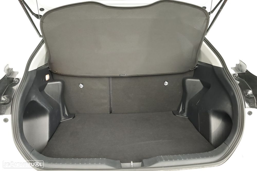 Toyota Yaris Cross 1.5 HDF Comfort - 22