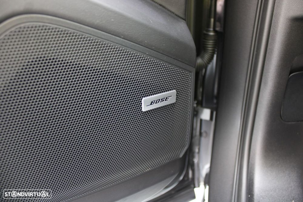 Porsche Cayenne Coupé Turbo S E-Hybrid - 36