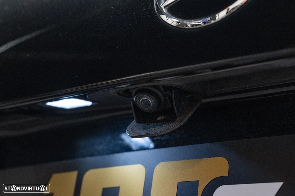 Mercedes-Benz A 180 AMG Line - 51