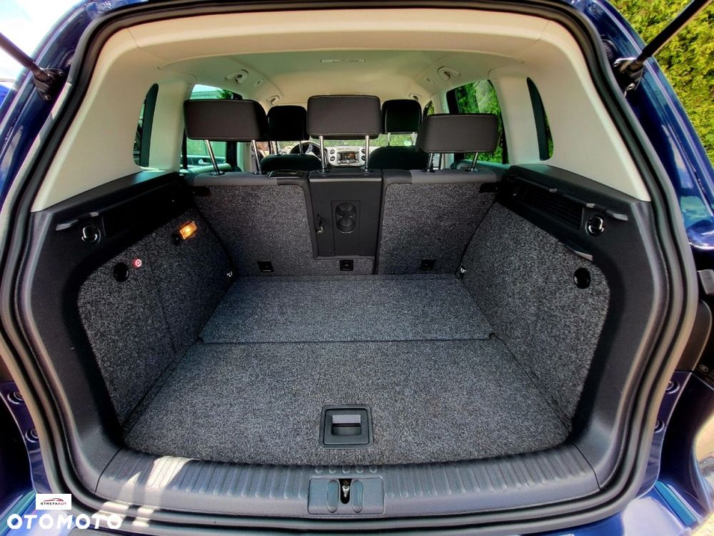 Volkswagen Tiguan - 24