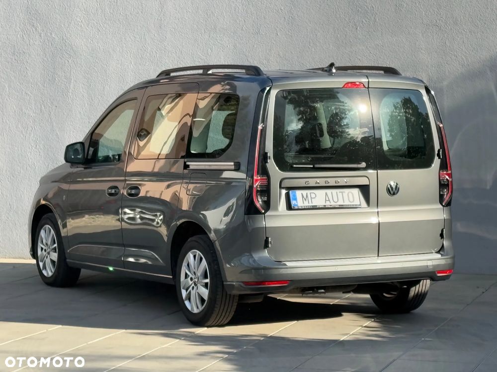 Volkswagen Caddy 2.0 TDI Life DSG - 4