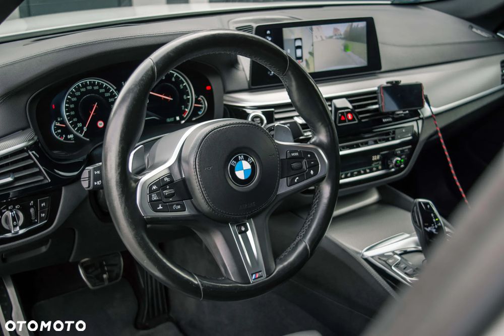 BMW Seria 5 540i M Sport sport - 19