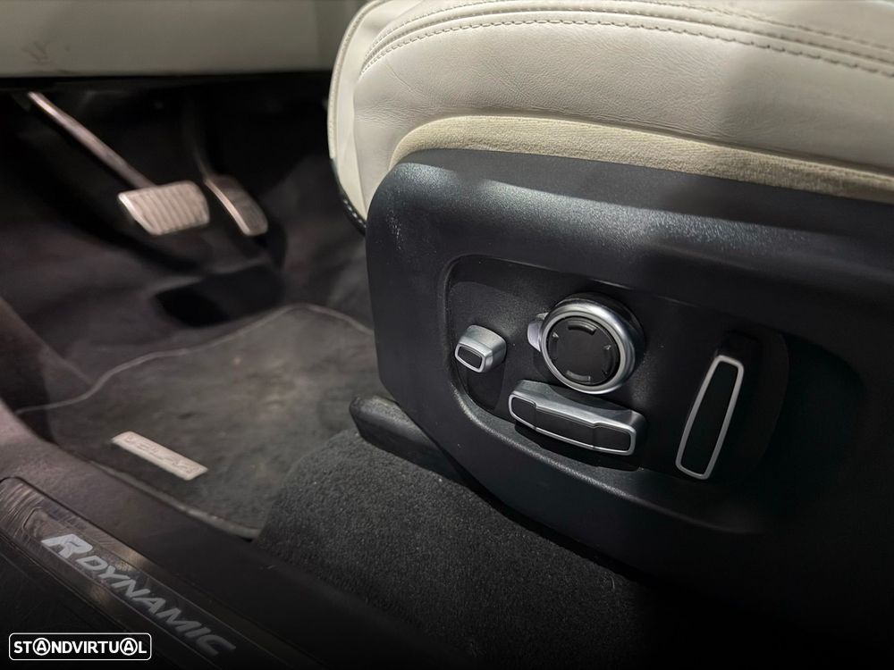 Land Rover Range Rover Velar 3.0 D300 AWD R-Dynamic HSE - 34