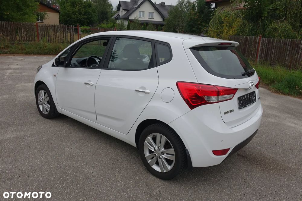 Hyundai ix20 - 7