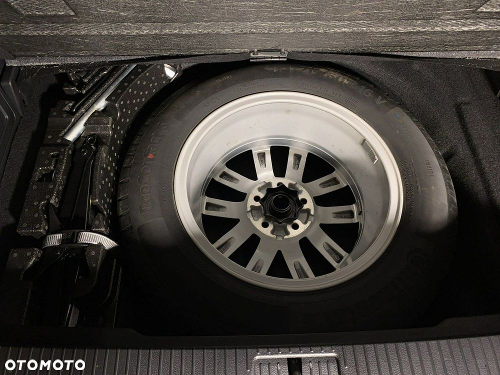 Volkswagen Passat Variant - 20