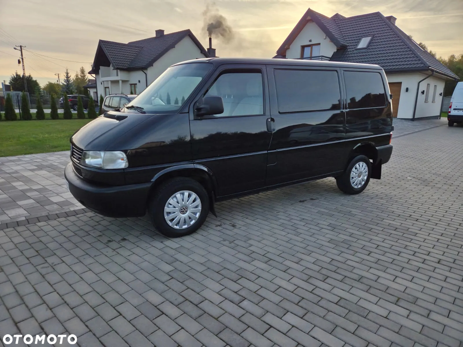 Volkswagen T4 2.5TDI ORYGINAŁ PRZEBIEG ZADBANY ORYGINAŁ LAKIER - 2