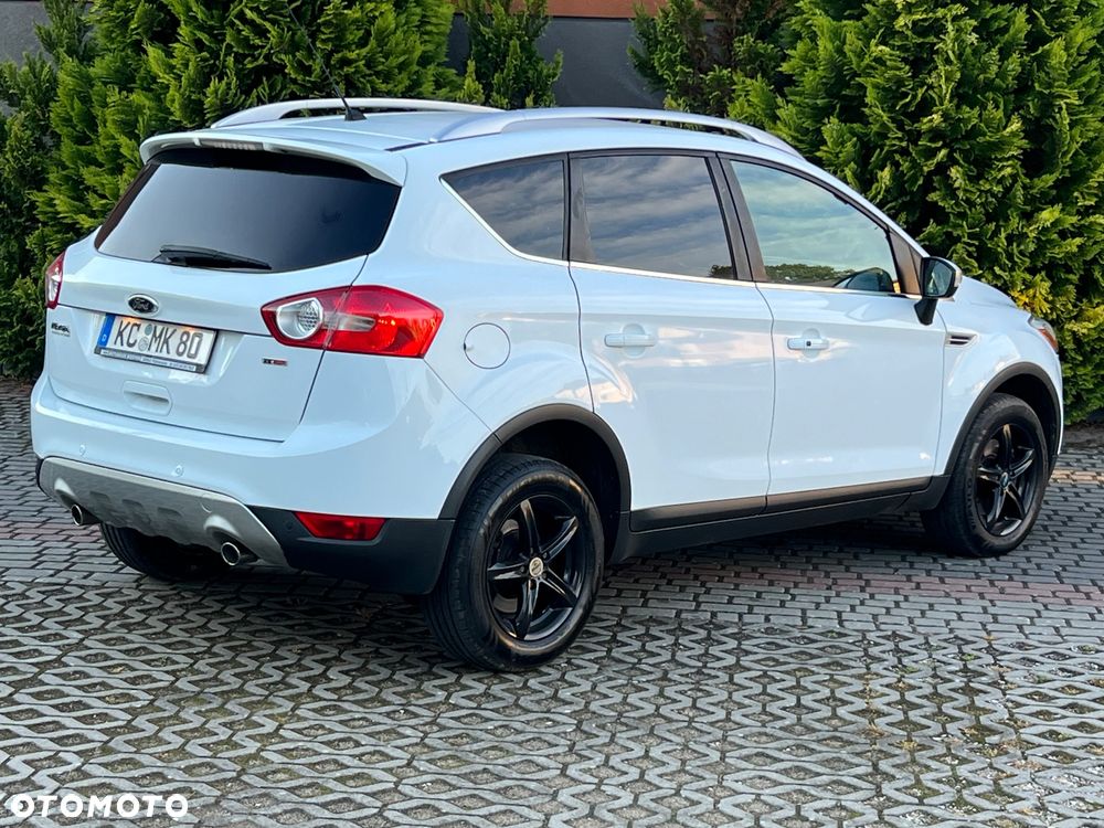 Ford Kuga - 9