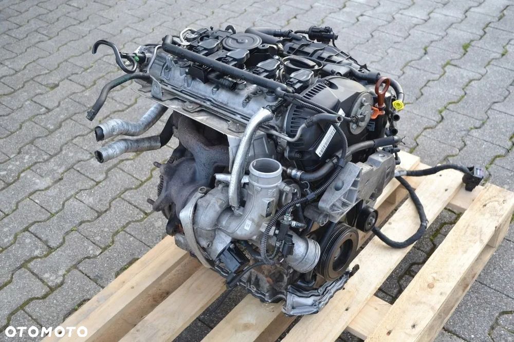 SILNIK KOMPLETNY AUDI A3 A4 A5 TT, VW, SKODA, SEAT 1.8 TSI/TFSI 2012r - CDA (CDAA, CDAB) - 4